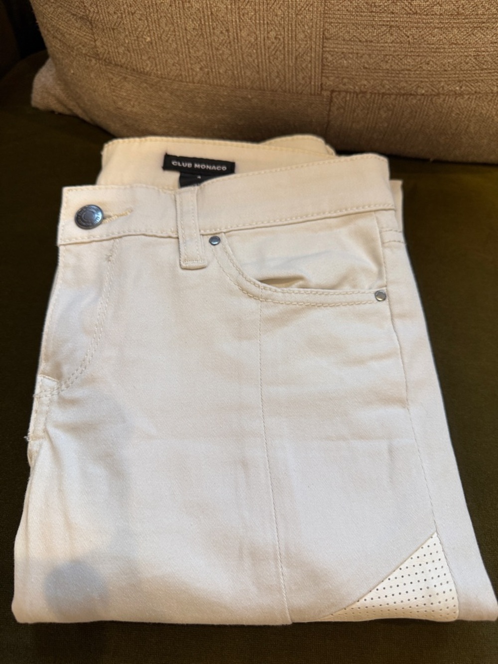 Club Monaco Women’s Light Cream Slim Jeans